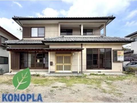 Other details: Person in charge: Toshima Anzai, Facilities: Public water supply, public sewer, individual LPG, Parking: Car space