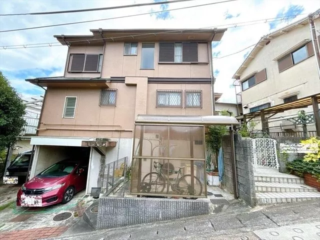A view of fireworks from the house♪ A spacious living environment with a park right in front! Spacious 6DK◎