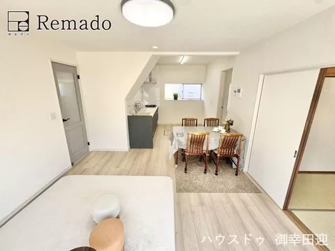"Available for viewing today" Contract bonus of 50,000 yen, down payment of 0 yen, small diamond shape, with garden, parking for 3 cars♪