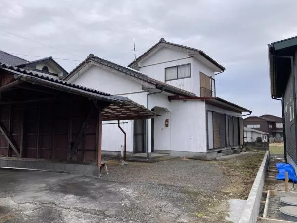 Miyakonojo City Shihida Town (Hyuga Shonai Station) 2-story 4DK