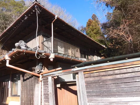 Nakazome-cho, Hitachiota-shi, Hitachiota (Yamakatajuku Station) 2F 8DK

1.3 million yen