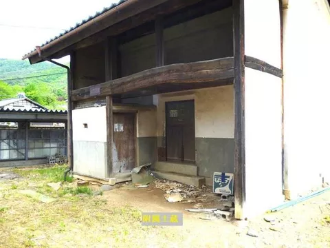 Saku City, Iizawa (Aonuma Station) 2-story building 6DK