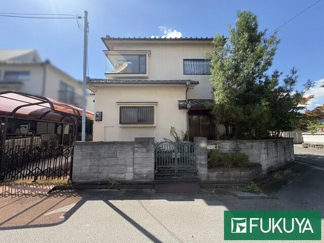 Kamimaki Town, Kitakatsuragi District, Takigawadai 1-chome (Oji Station) 2-story building 5LDK