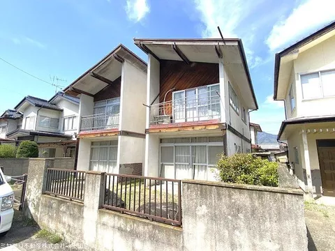 Suwagata (Miyoshicho Station) 2.7 million yen
