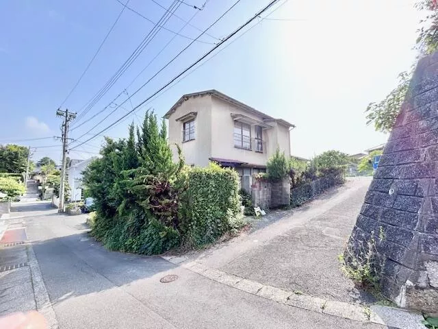 20 minutes on foot from Sanyo Shinkansen "Asa" Station