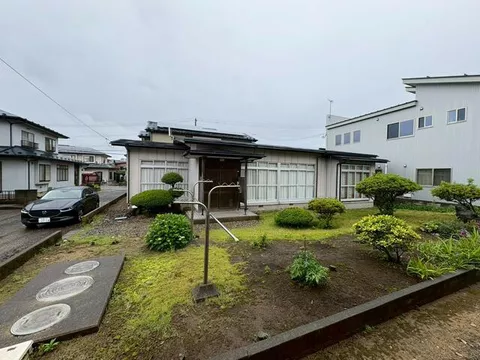 Akita City, Niida Futatsuya 2-chome (Ugo Ushijima Station), single-story building, 3LDK