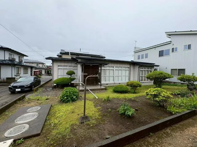 Akita City, Niida Futatsuya 2-chome (Ugo Ushijima Station), single-story building, 3LDK