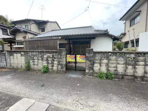Kama City, Urushio (Shimokamo Station) Single-story building 4DK