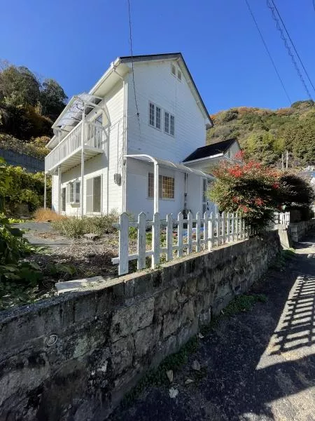 Iwakuni City, Shinminato-cho 5-chome (Waki Station) 2-story building 4LDK