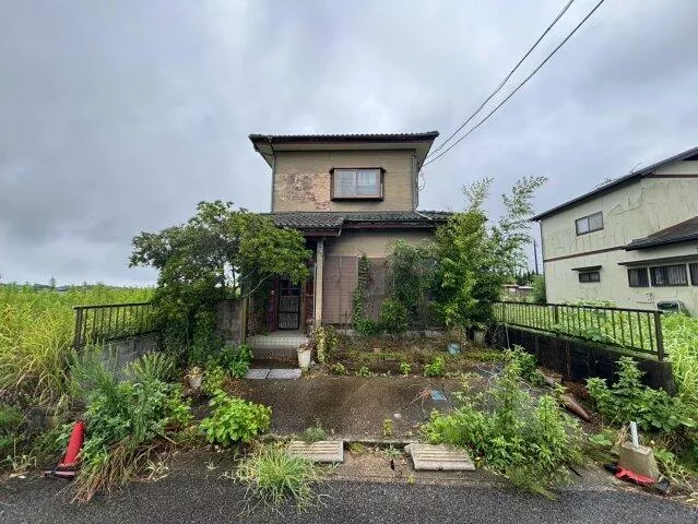 Yakuza, Yokoshiba-Hikari Town, Sanbu District, 2-story, 4K