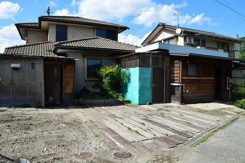 Kamiina District, Minowa Town, Oaza Higashi Minowa (Sawa Station) 2-story 6SDK