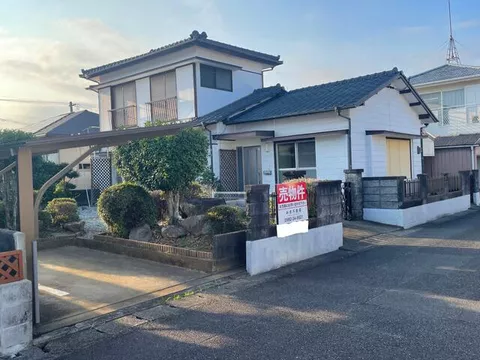 Nobeoka City, Minami Ikkaoka 3-chome (Asahigaoka Station), 2-story, 5LDK