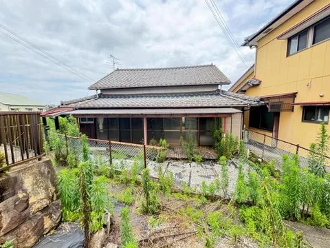 Omuta City, Jokamachi 3-chome (Omuta Station) Single-story building 4LDK