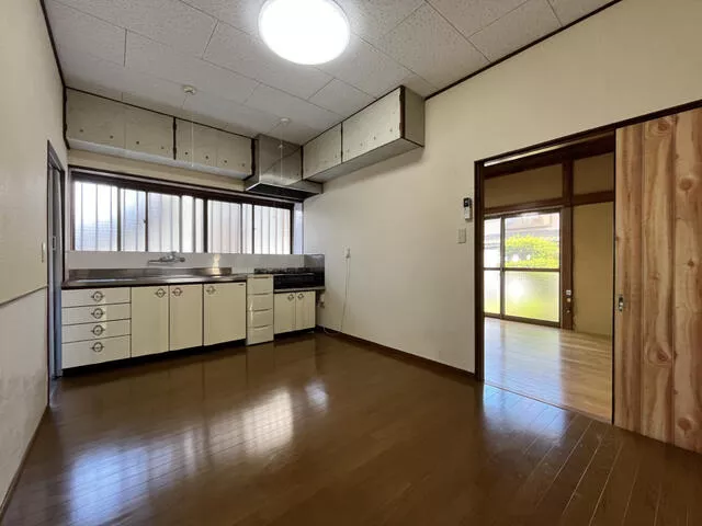 Fuji City, Iwamoto, (Iriyama Station), two-story building, 4SLDK