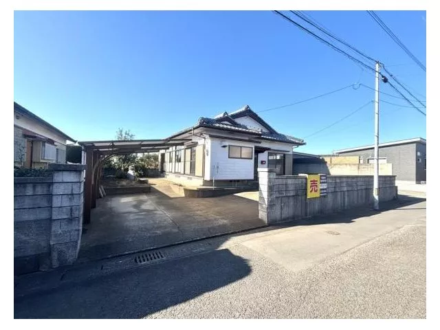 Hirae Town (Miyakonojo Station) 8.8 million yen