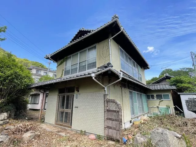 Kure City Agachuo 8-chome (Aki Aga Station) 2-story 5LDK