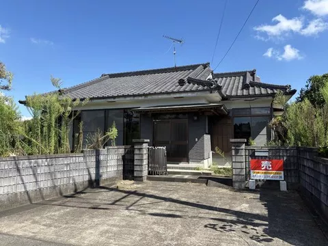 Miyakonojo City, Hiratsuka Town (Isoichi Station), single-story building, 5DK