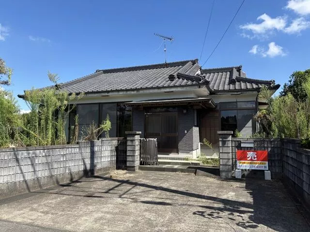 Miyakonojo City, Hiratsuka Town (Isoichi Station), single-story building, 5DK