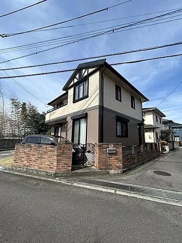 Used single-family home in Niihama City, Higashida