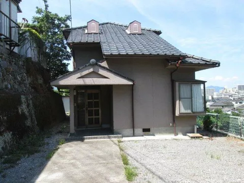 Beppu City Urata (Higashi Beppu Station) 2-story 5DK