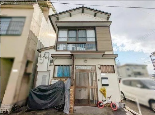 Kochi City, Minami-Hoeicho (Hoeicho Station) 2-story building 2LDK