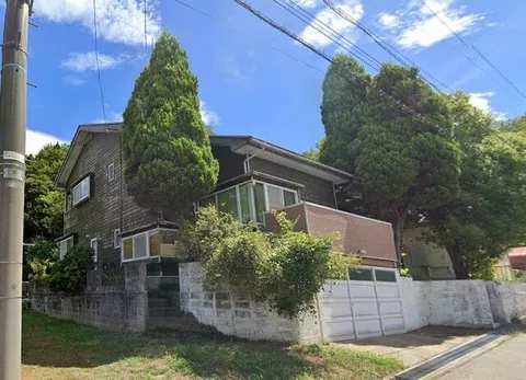 3-story building in Matsuyabacho, Nanao City (Nanao Station) 4LDK