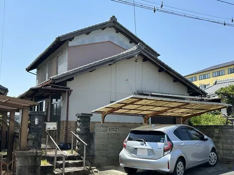 Iga City, Higashitakaura (Iga Ueno Station), 2-story, 6DK - Image 1