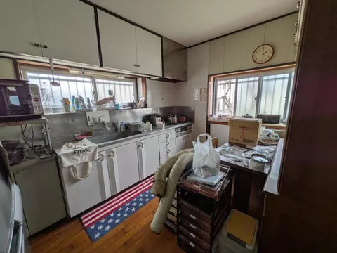 Kawakami District, Aizubakuhon Town, Oaza Shirakitsune, Azanihara (Aizubakuhon Station) 2-story building 6DK