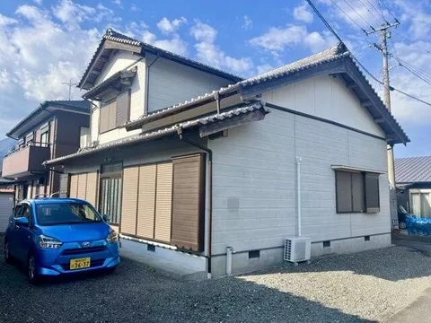 Ochi Ko, Ochi-cho, Takaoka-gun (Nishi-Sakawa Station) 2-story building 4LDK