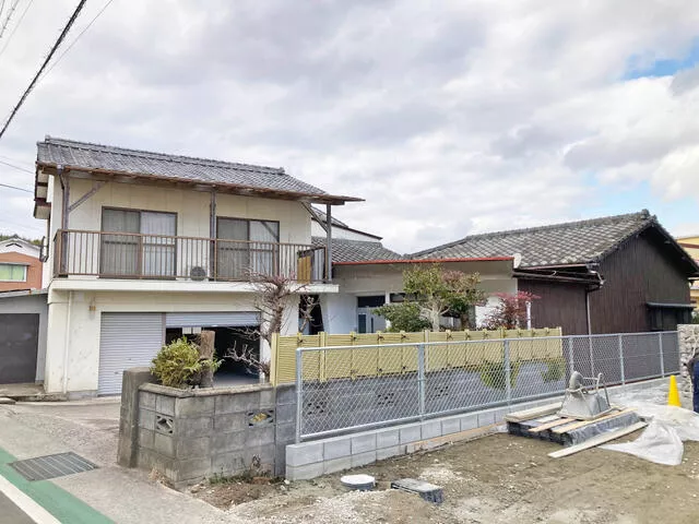 Kitsuki City, Oaza Kitsuki Kitahama (Kitsuki Station) 2-story 7SK