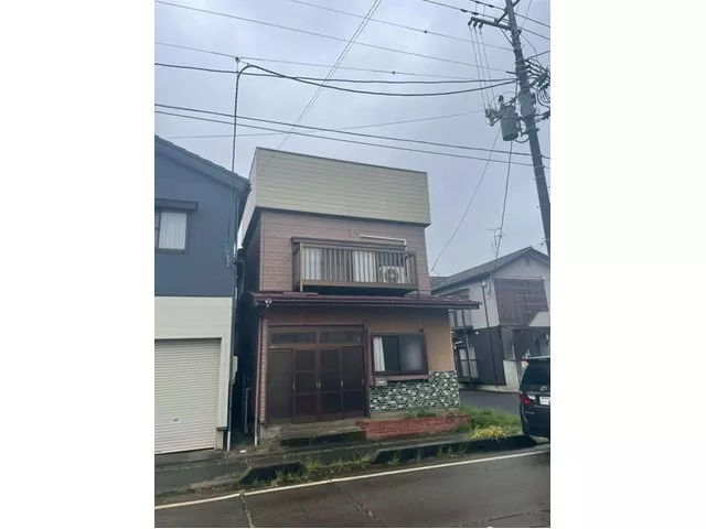 Monthly repayment amount is less than 10,000 yen! This property is near the sacred site of Golden Kamuy, close to the Shirakabe Barracks!