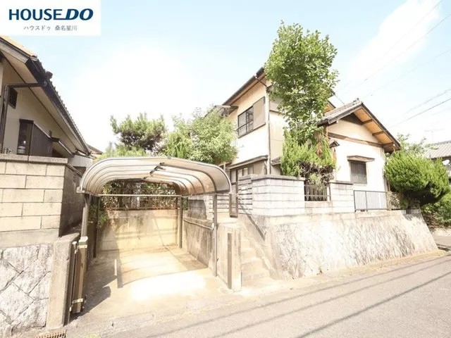 ■ Spacious 5DK ■ Good ventilation and sunlight ■ All rooms over 6 tatami mats ■ Northeast corner lot