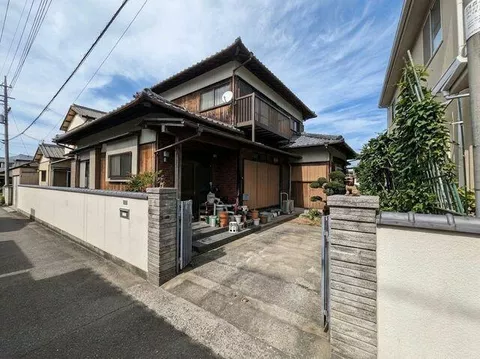 Nakama City, Nakama 3-chome (Chikuhou Nakama Station), 2-story, 5LDK