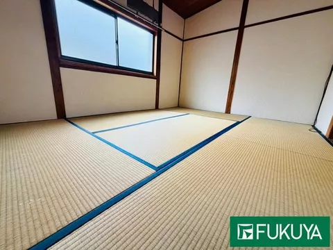 ■Southeast corner lot! Good sunlight and ventilation! ■Can also be considered as a two-family home♪