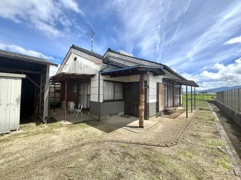 Kaneda Town, Miyakonojo City (Hyuga Shonai Station) Single-story building 4DK