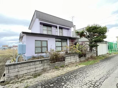 Iwamizawa City, Higashimachi 1-chome, 2-story building, 4LDK
