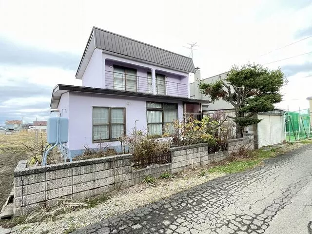 Iwamizawa City, Higashimachi 1-chome, 2-story building, 4LDK