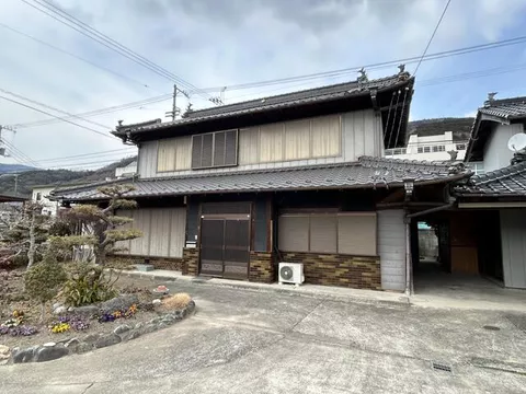 5DK, 2-story building in Hiruma, Higashi-Miyoshi Town, Miyoshi County (Tsuji Station)
