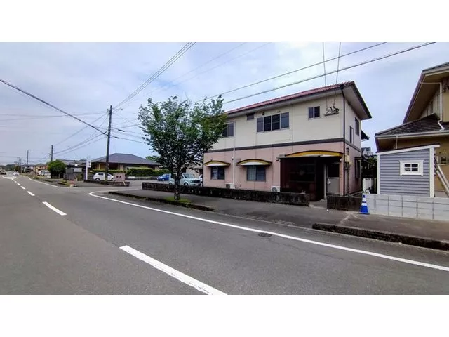 Oaza Kamie 9.8 million yen