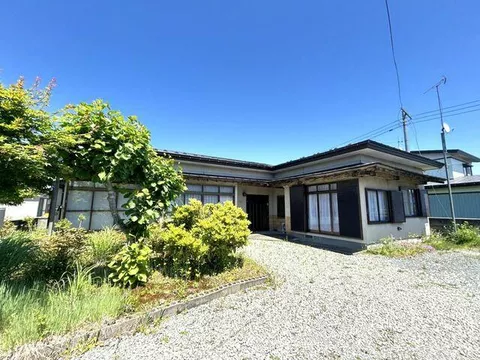 Waki Kamiji Hirazaki Kamidai, Kitaakita City (Takanosu Station) 2-story 6DK