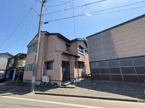 Chuo 5 (Naoetsu Station) 1 million yen