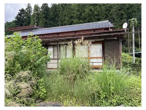 Shioya District, Shioya Town, Funabira 6K two-story house enjoying sunlight and nature