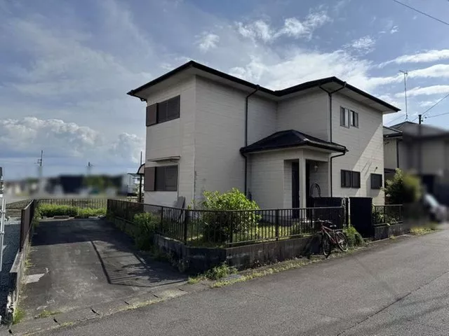 11.5 million yen (Toki Town)
