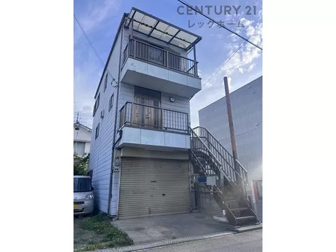 【Purchase possible from about 30,000 yen per month】Steel-framed house with store, located 8 minutes on foot from Hyotan-yama station