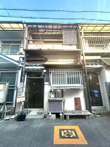 Izumi City, Kuzunoha-cho 1-chome (Kita-Shinota Station) 2-story building 3K