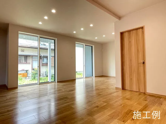 Kaga City, Matsugaoka 2-chome (Kaga Onsen Station) 2-story building 6DK