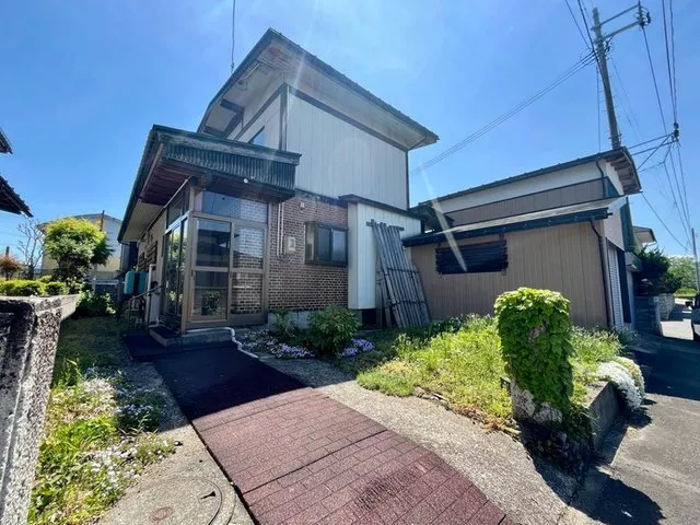 Land over 50 tsubo, south-facing, corner lot, garden, two-story, south-facing balcony, all rooms over 6 tatami mats