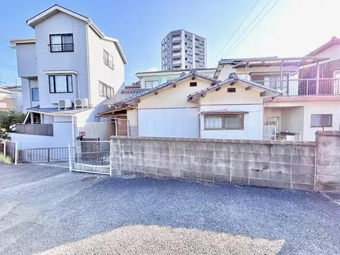 Shimonoseki City, Yamanotaminami-cho (Habu Station) 2-story building 4LDK