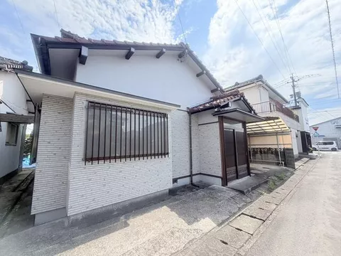Yatsushiro City, Chitanmachi 1-chome (Yatsushiro Station) 2-story building 6DK