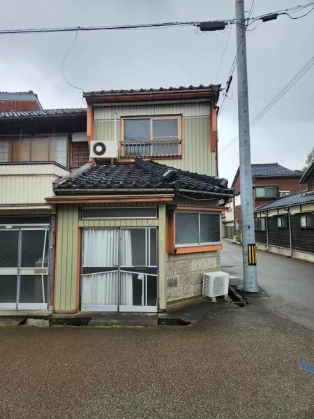Imizu City, Minato-cho (Daiichi Inn Shinminato Cross Bay Mae Station), 2-story, 6DK